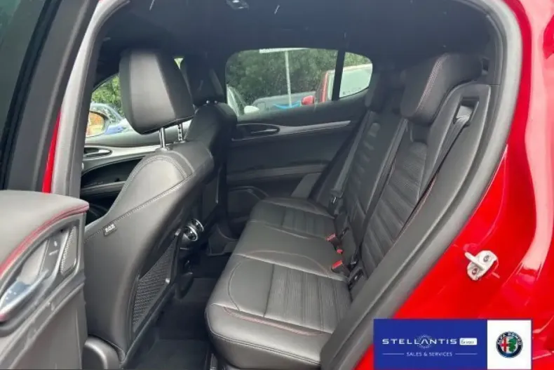 Alfa Romeo Stelvio din 2025 cu 20.000 km - oferta ALF235089 - foto 9