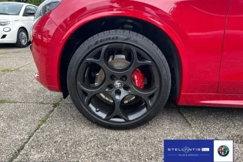 Alfa Romeo Stelvio din 2025 cu 20.000 km - oferta ALF235089 - foto 19