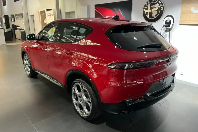 Alfa Romeo Tonale din 2025 cu 12.000 km - oferta ALF235090 - foto 3