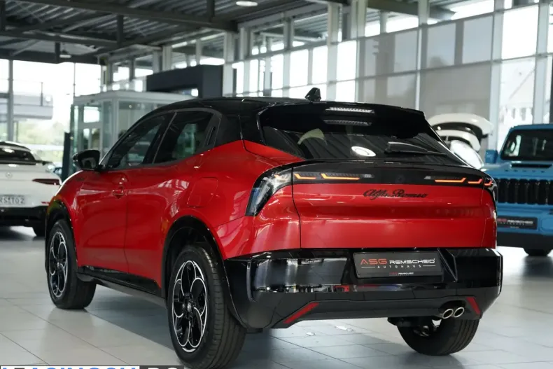 Alfa Romeo Junior din 2025 cu 2.400 km - oferta ALF235094 - foto 9