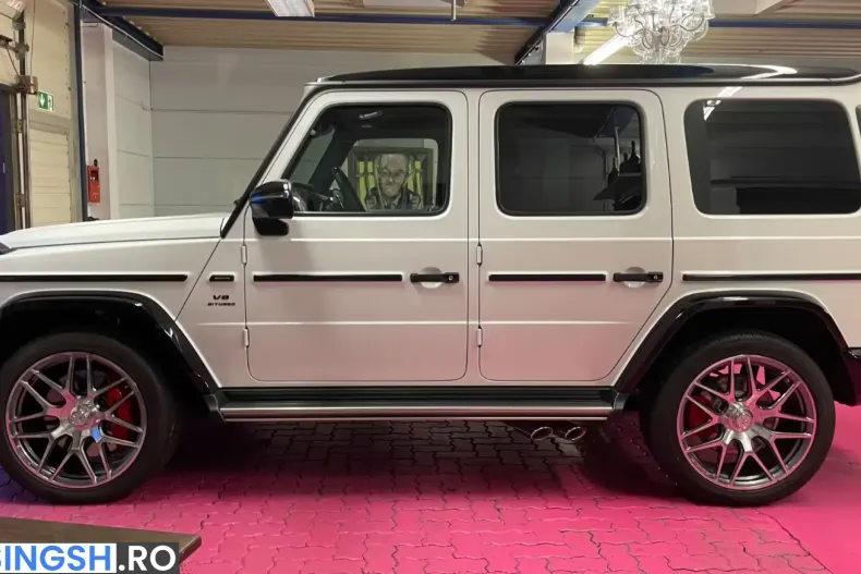 Mercedes-Benz G 63 AMG (Clasa G) din 2023 cu 3.900 km - oferta MER235097 - foto 3