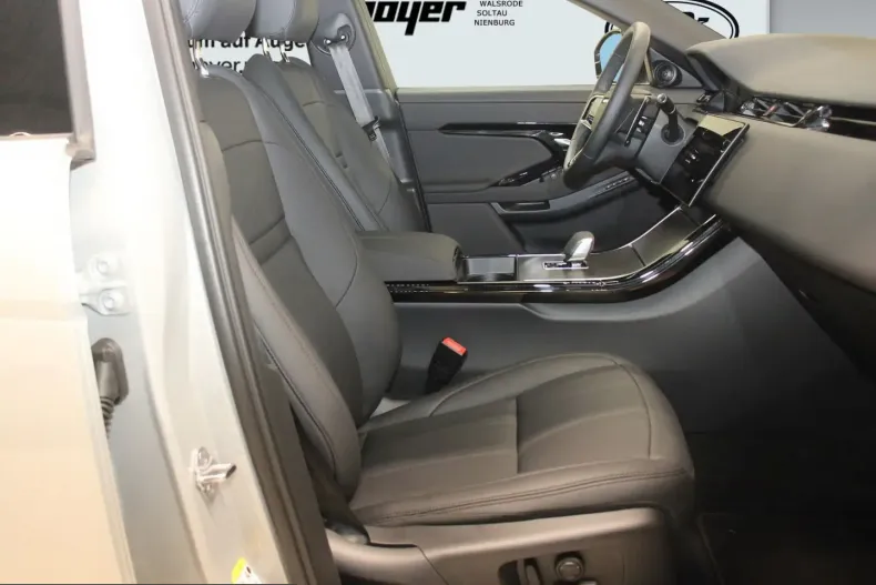 Land Rover Range Rover Evoque din 2025 cu 5.400 km - oferta LAN235098 - foto 6
