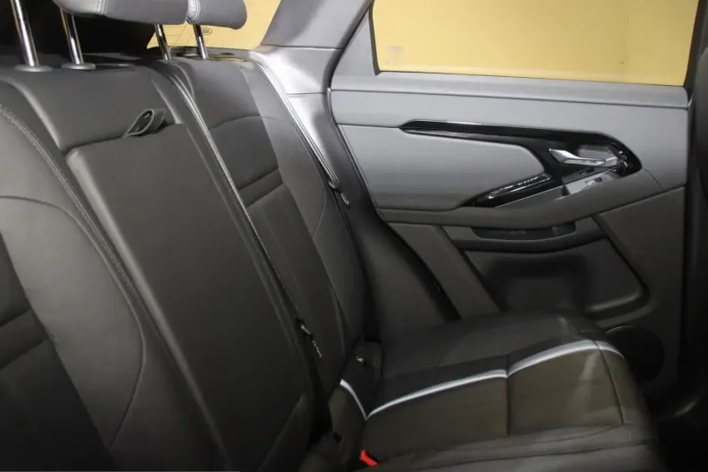 Land Rover Range Rover Evoque din 2025 cu 5.400 km - oferta LAN235098 - foto 8
