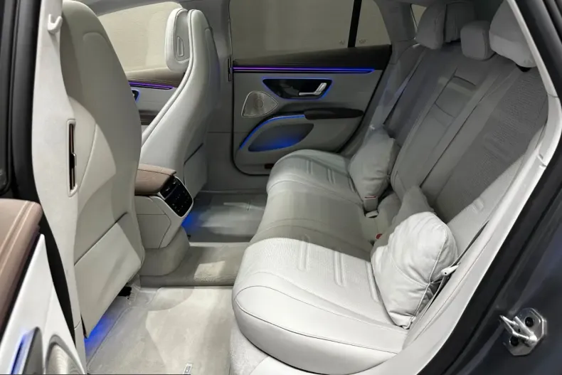 Mercedes-Benz EQS (Clasa S) din 2023 cu 45.950 km - oferta MER235115 - foto 16