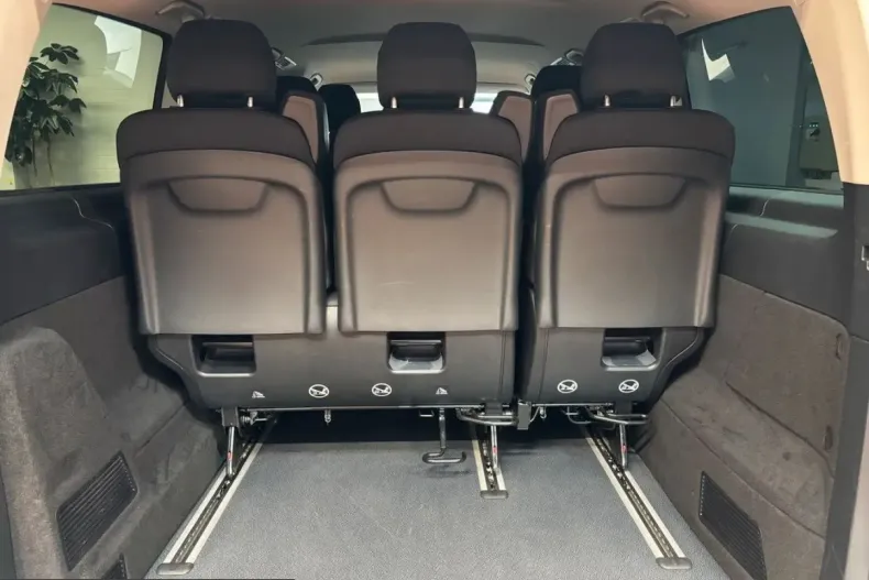 Mercedes-Benz Vito din 2025 cu 23.800 km - oferta MER235126 - foto 24