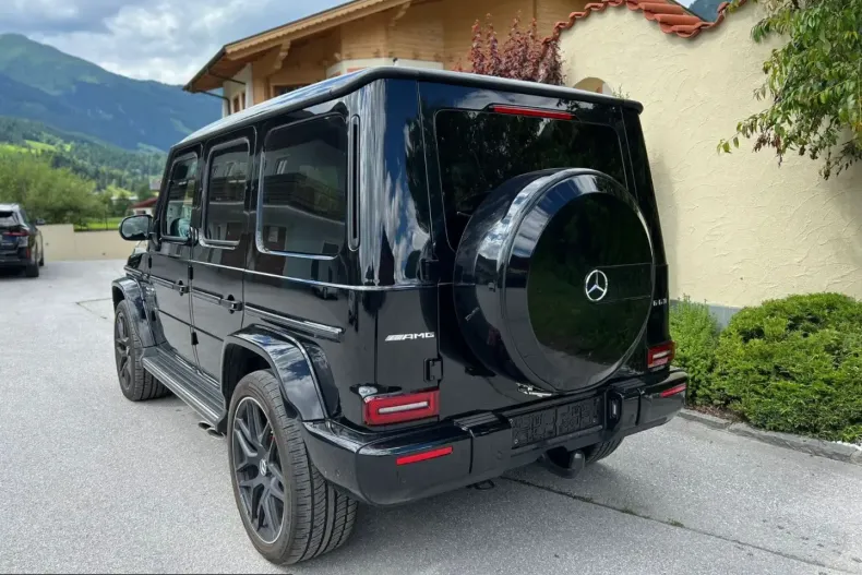Mercedes-Benz G 63 AMG (Clasa G) din 2024 cu 10.000 km - oferta MER235129 - foto 2