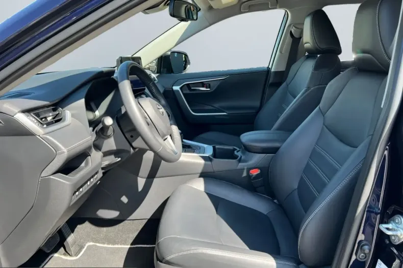 Toyota RAV4 din 2025 cu 29.900 km - oferta TOY235133 - foto 9