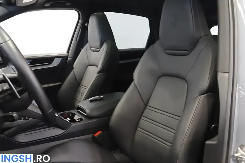 Porsche Cayenne din 2025 cu 13.132 km - oferta POR235148 - foto 16