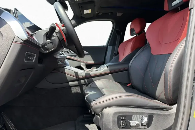 BMW XM (Seria X) din 2025 cu 16.583 km - oferta BMW235155 - foto 5