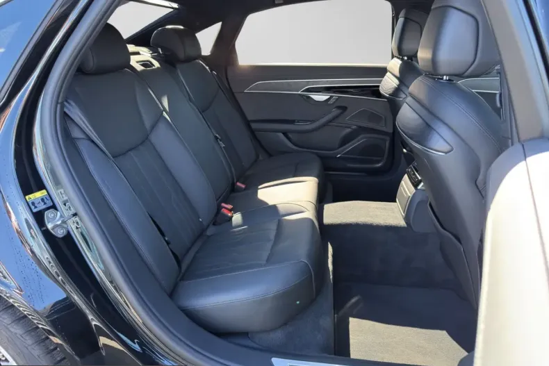 Audi A8 din 2025 cu 30.938 km - oferta AUD235160 - foto 5