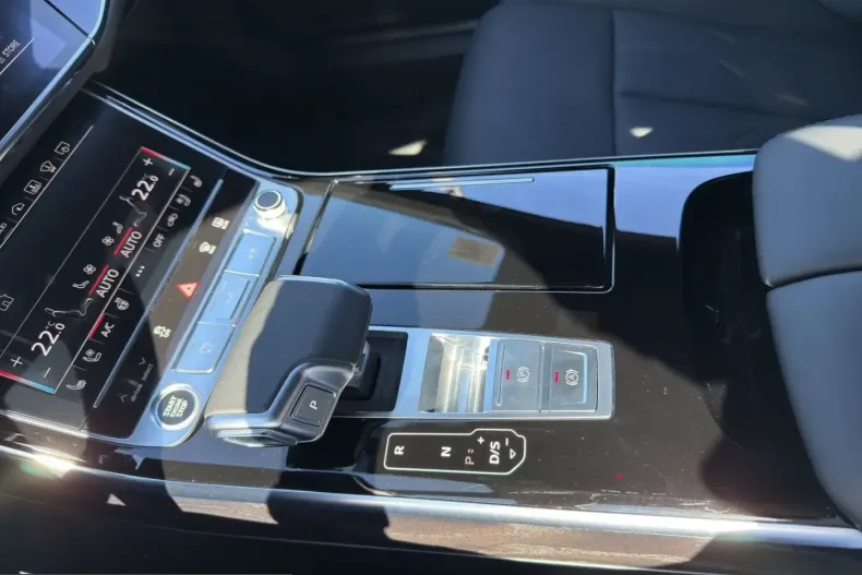 Audi A8 din 2025 cu 30.938 km - oferta AUD235160 - foto 10