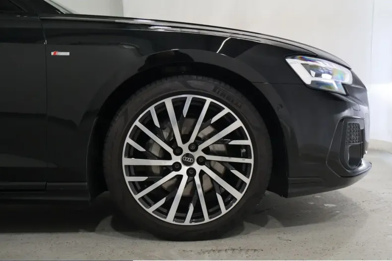 Audi A8 din 2024 cu 32.553 km - oferta AUD235162 - foto 5