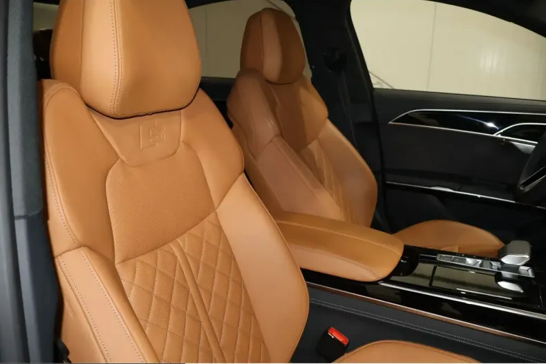 Audi A8 din 2024 cu 32.553 km - oferta AUD235162 - foto 7
