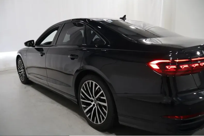 Audi A8 din 2024 cu 32.553 km - oferta AUD235162 - foto 13
