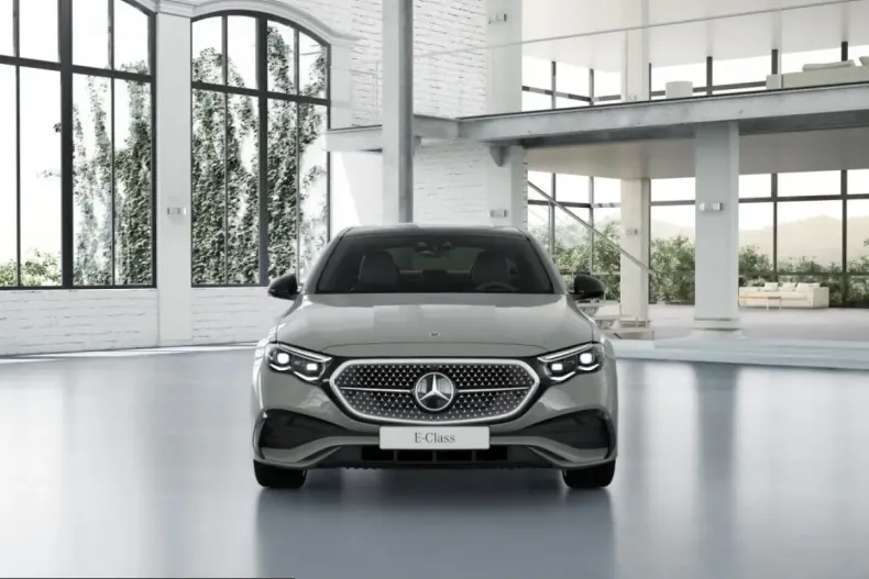 Mercedes-Benz E 220 (Clasa E) din 2025 cu 12.945 km - oferta MER235192 - foto 5