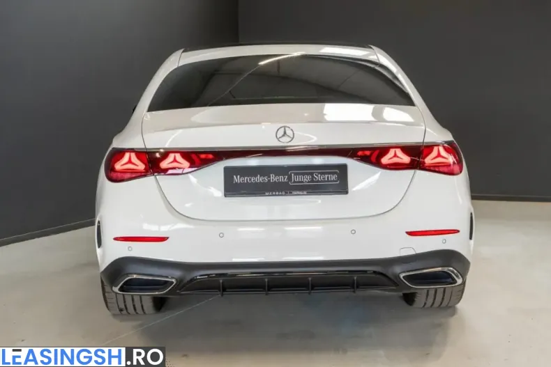 Mercedes-Benz E 220 (Clasa E) din 2024 cu 14.318 km - oferta MER235196 - foto 5