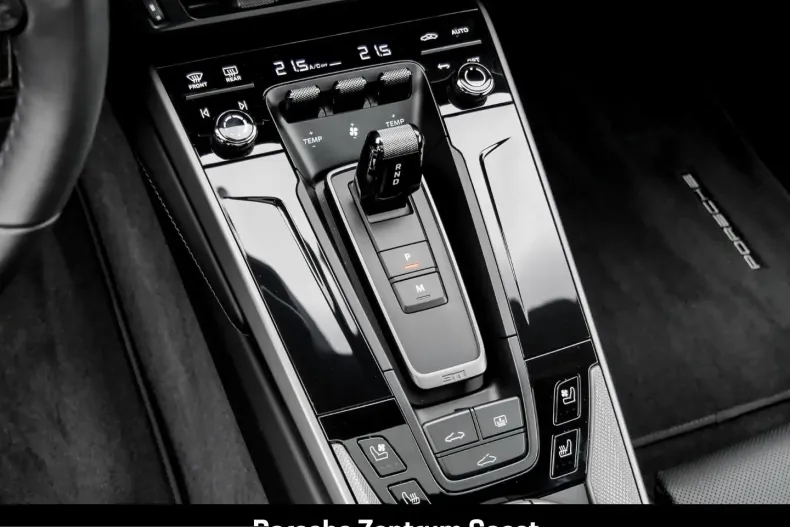 Porsche 992 din 2025 cu 1.900 km - oferta POR235207 - foto 9