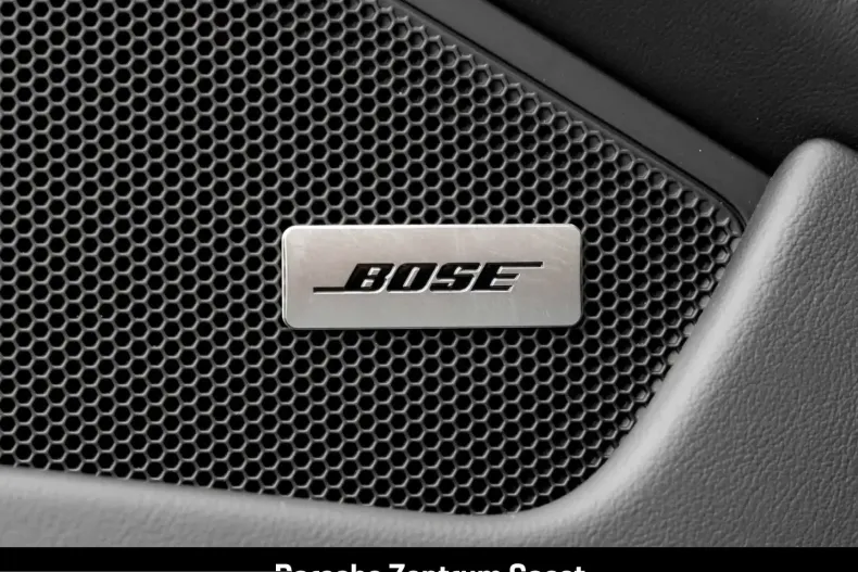 Porsche 992 din 2025 cu 1.900 km - oferta POR235207 - foto 13