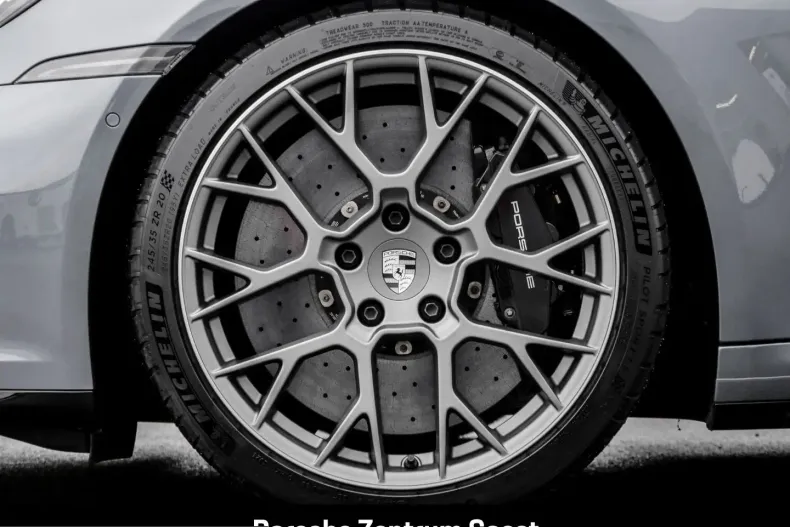 Porsche 992 din 2025 cu 1.900 km - oferta POR235207 - foto 25