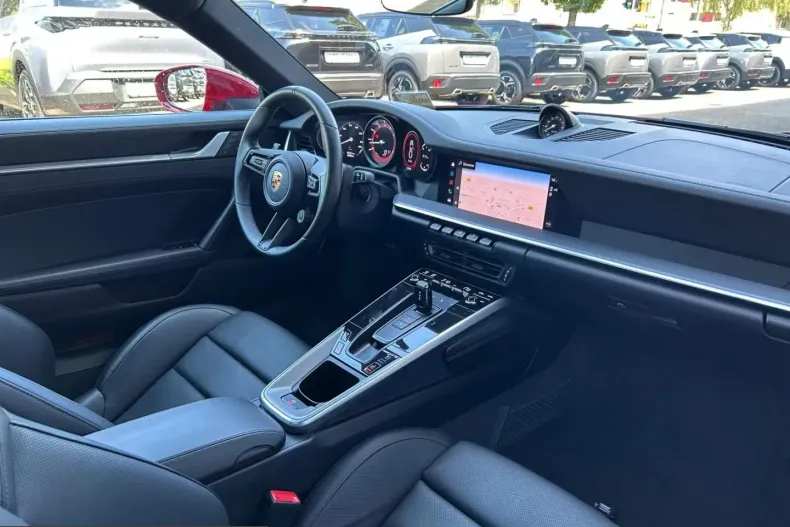 Porsche 992 din 2024 cu 3.000 km - oferta POR235210 - foto 4