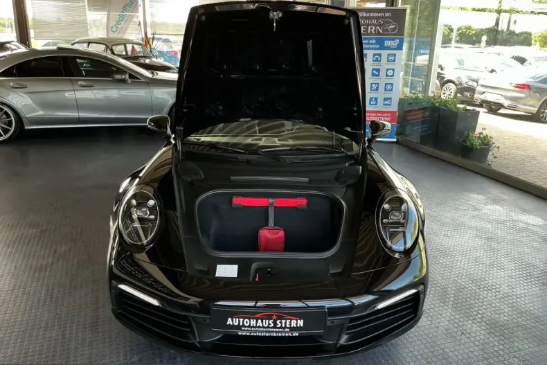 Porsche 911 din 2022 cu 19.000 km - oferta POR235216 - foto 5