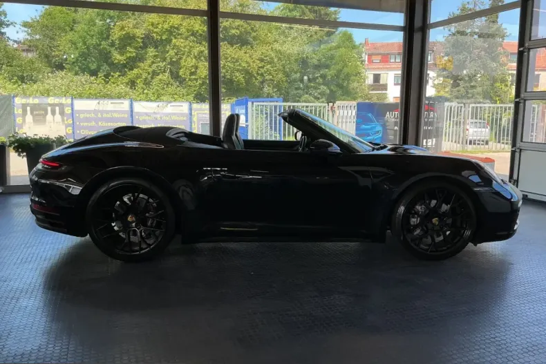 Porsche 911 din 2022 cu 19.000 km - oferta POR235216 - foto 16