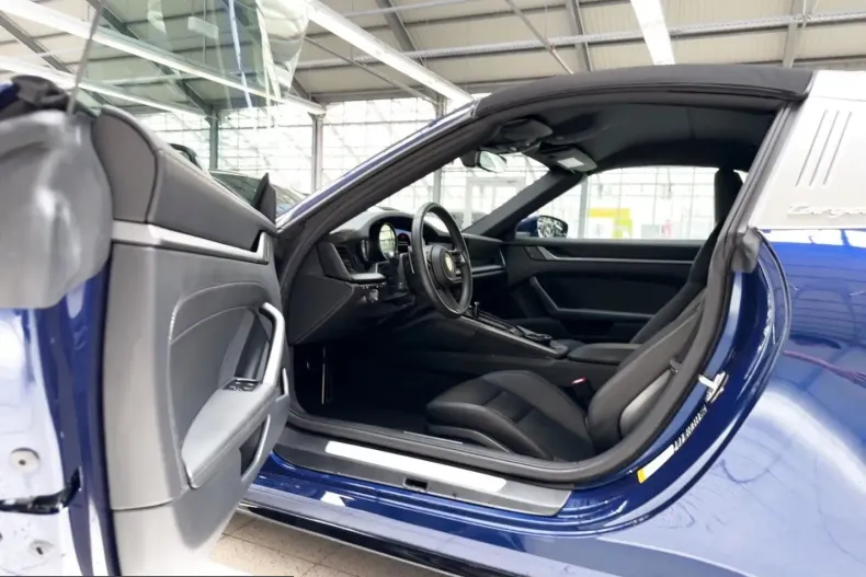 Porsche 911 din 2023 cu 13.762 km - oferta POR235220 - foto 12