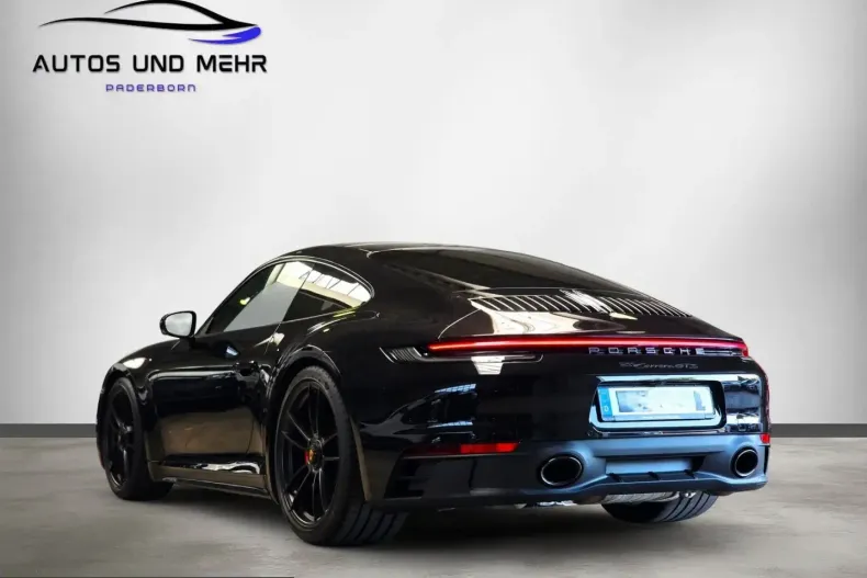 Porsche 911 din 2024 cu 9.300 km - oferta POR235221 - foto 6