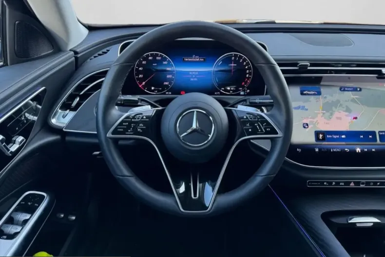 Mercedes-Benz E 400 (Clasa E) din 2025 cu 26.188 km - oferta MER235231 - foto 9