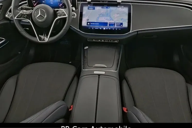 Mercedes-Benz E 220 (Clasa E) din 2025 cu 20.842 km - oferta MER235235 - foto 4