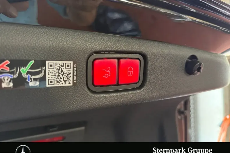 Mercedes-Benz E 220 (Clasa E) din 2025 cu 23.870 km - oferta MER235238 - foto 22