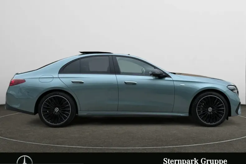 Mercedes-Benz E 300 (Clasa E) din 2025 cu 16.400 km - oferta MER235239 - foto 6