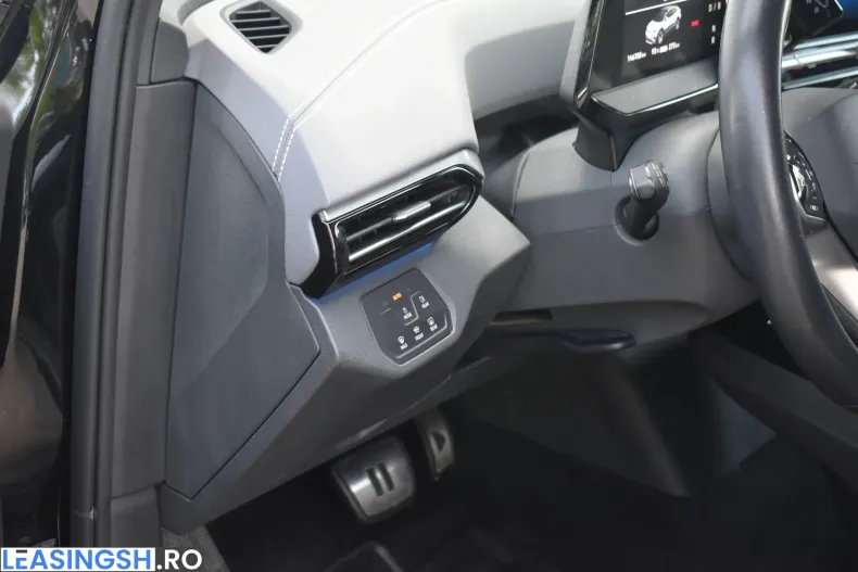 Volkswagen ID.4 din 2023 cu 146.785 km - oferta VOL235249 - foto 10
