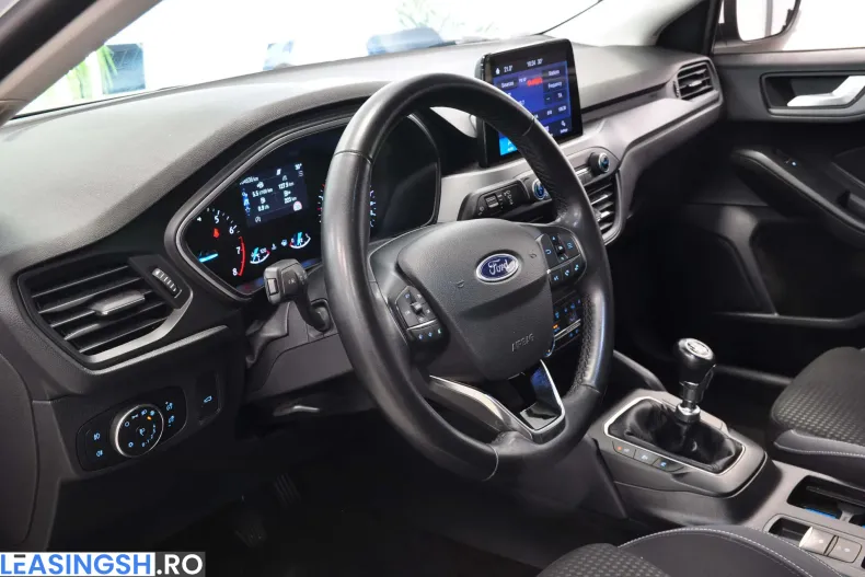 Ford Focus din 2023 cu 104.636 km - oferta FOR235252 - foto 9