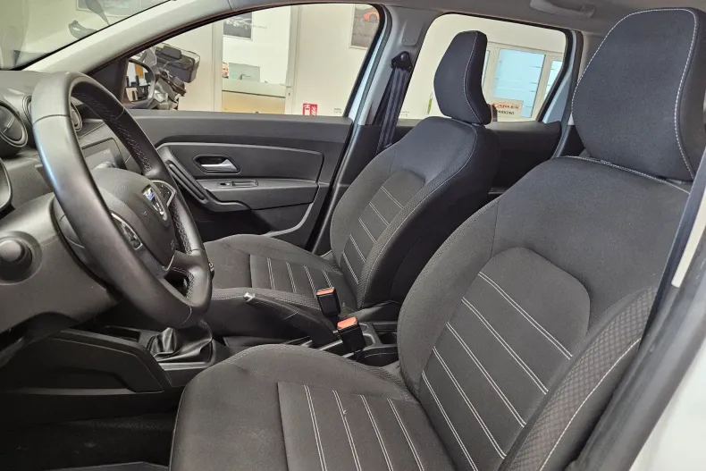 Dacia Duster din 2023 cu 108.000 km - oferta DAC235254 - foto 10
