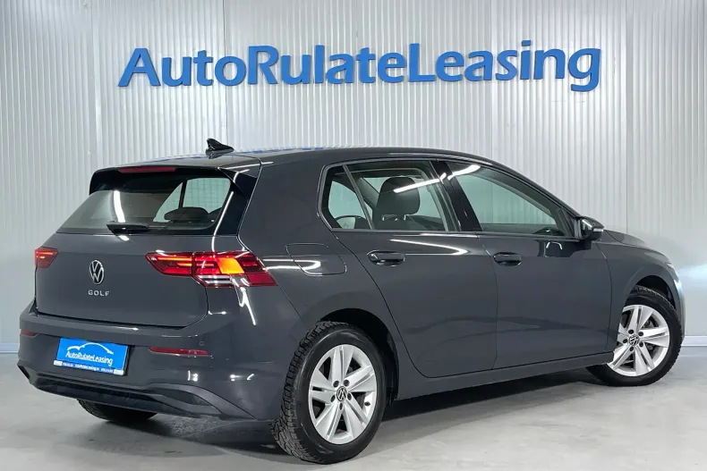 Volkswagen Golf din 2021 cu 41.216 km - oferta VOL235258 - foto 3