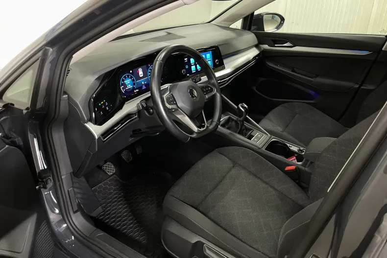 Volkswagen Golf din 2021 cu 41.216 km - oferta VOL235258 - foto 5