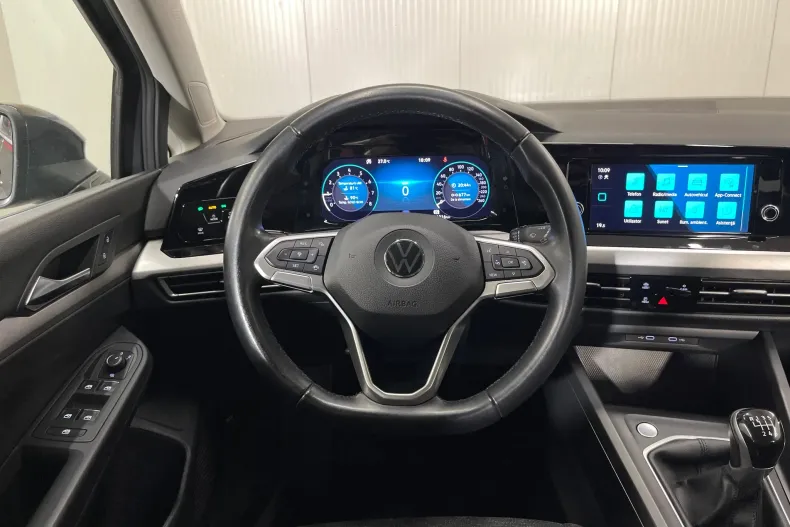 Volkswagen Golf din 2021 cu 41.216 km - oferta VOL235258 - foto 7