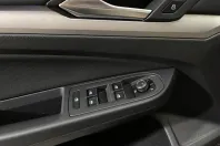 Volkswagen Golf din 2021 cu 41.216 km - oferta VOL235258 - foto 20