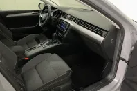 Volkswagen Passat din 2023 cu 50.015 km - oferta VOL235259 - foto 9