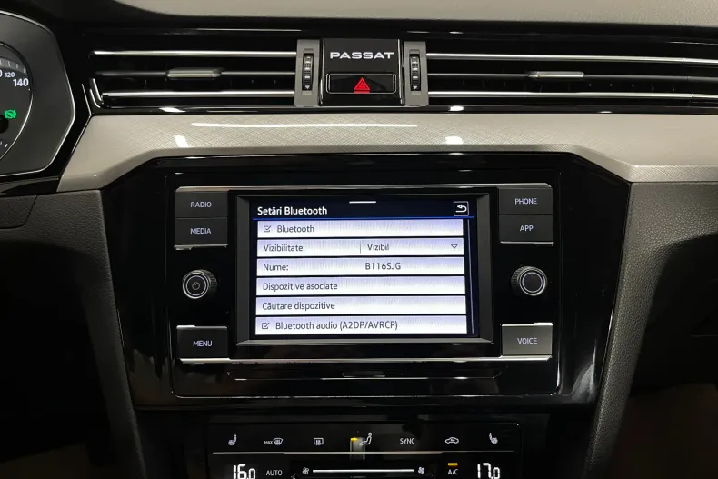 Volkswagen Passat din 2023 cu 50.015 km - oferta VOL235259 - foto 18