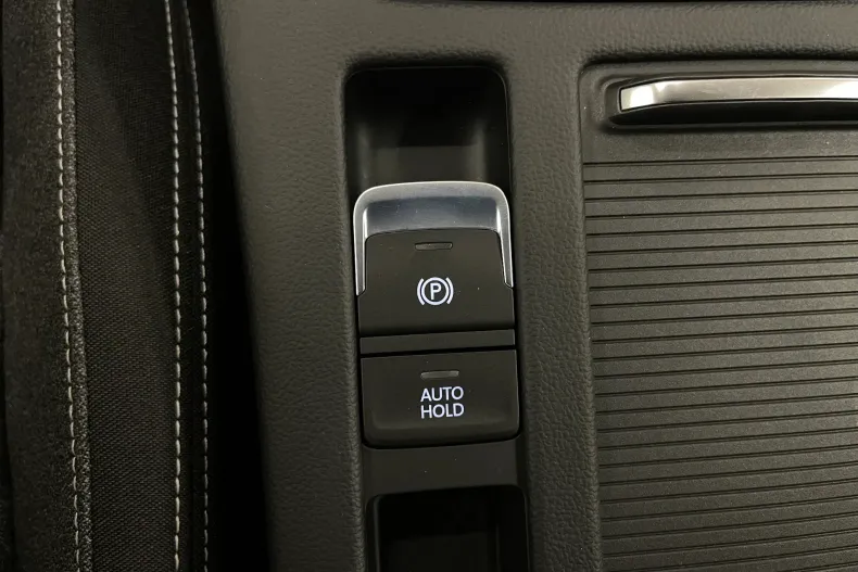 Volkswagen Passat din 2023 cu 50.015 km - oferta VOL235259 - foto 25