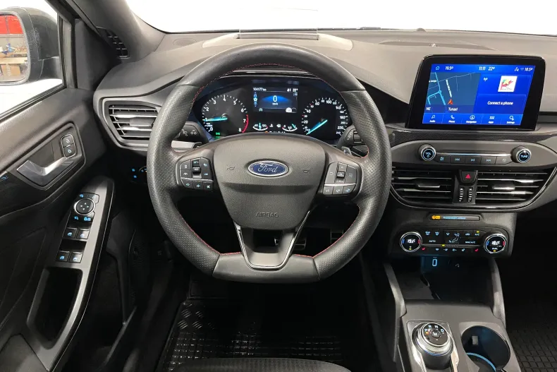 Ford Focus din 2022 cu 104.177 km - oferta FOR235264 - foto 6
