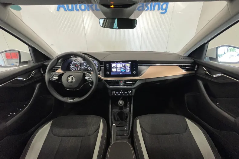 Skoda Scala din 2023 cu 100.101 km - oferta SKO235267 - foto 7