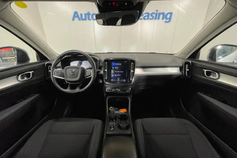 Volvo XC40 din 2020 cu 136.110 km - oferta VOL235273 - foto 7