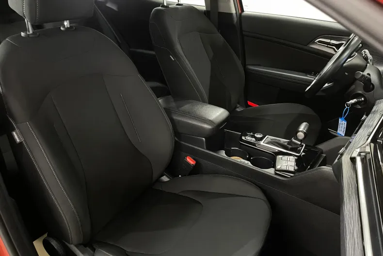 Kia Sportage din 2023 cu 72.649 km - oferta KIA235276 - foto 10