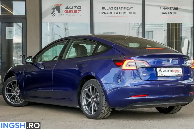 Tesla Model 3 din 2021 cu 75.000 km - oferta TES235288 - foto 4