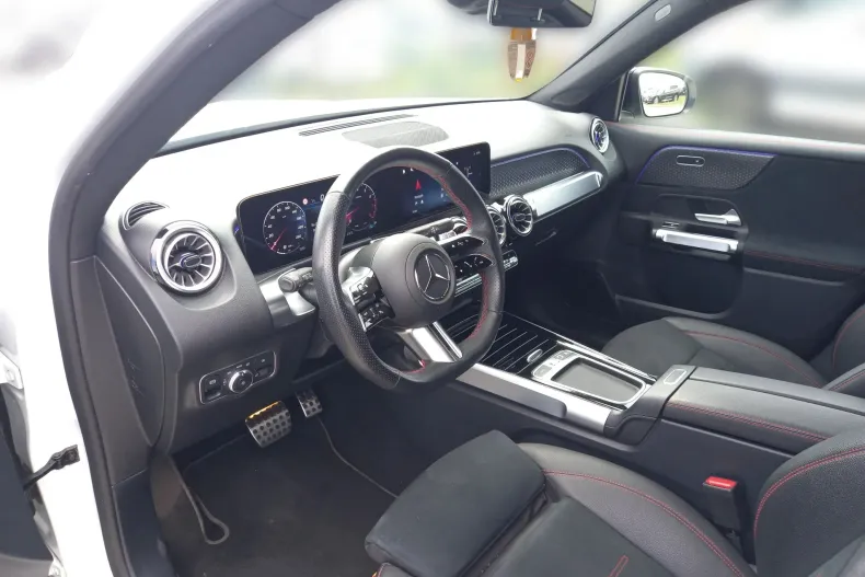 Mercedes-Benz GLB 220 (Clasa GLB) din 2025 cu 23.629 km - oferta MER235290 - foto 10