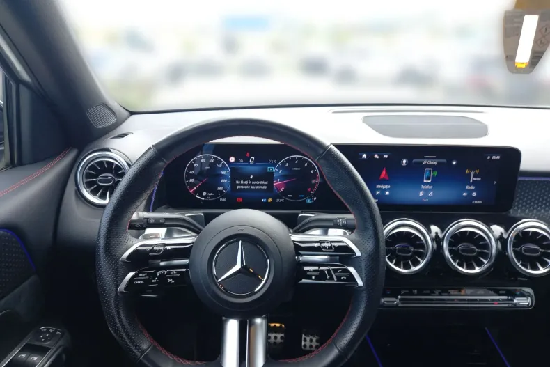 Mercedes-Benz GLB 220 (Clasa GLB) din 2025 cu 23.629 km - oferta MER235290 - foto 11