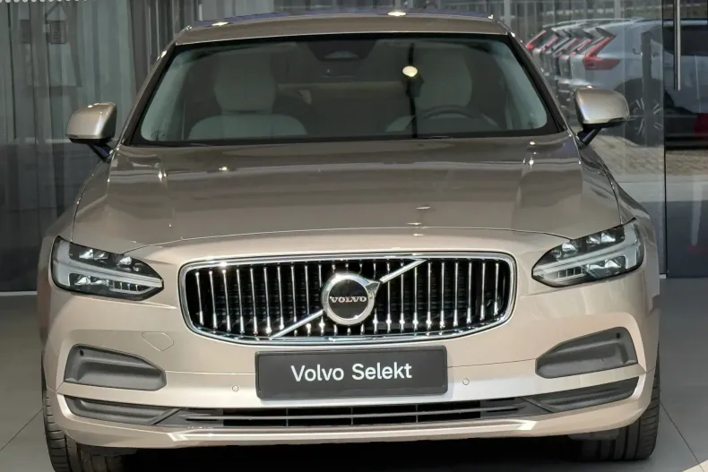 Volvo S90 din 2024 cu 7.500 km - oferta VOL235291 - foto 2
